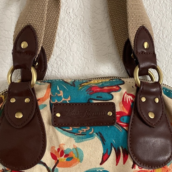 Lucky Brand Floral Beige Canvas Women's Bag with Leather/Suede Accents - Picture 2 of 16
